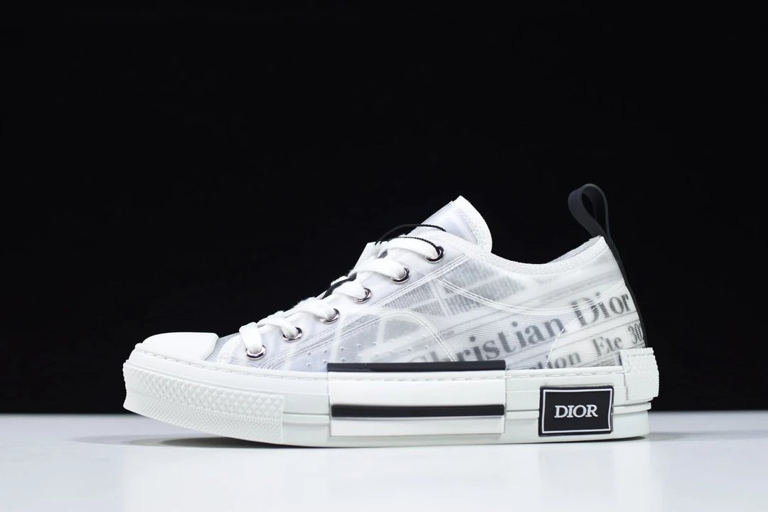 Newspaper low-top