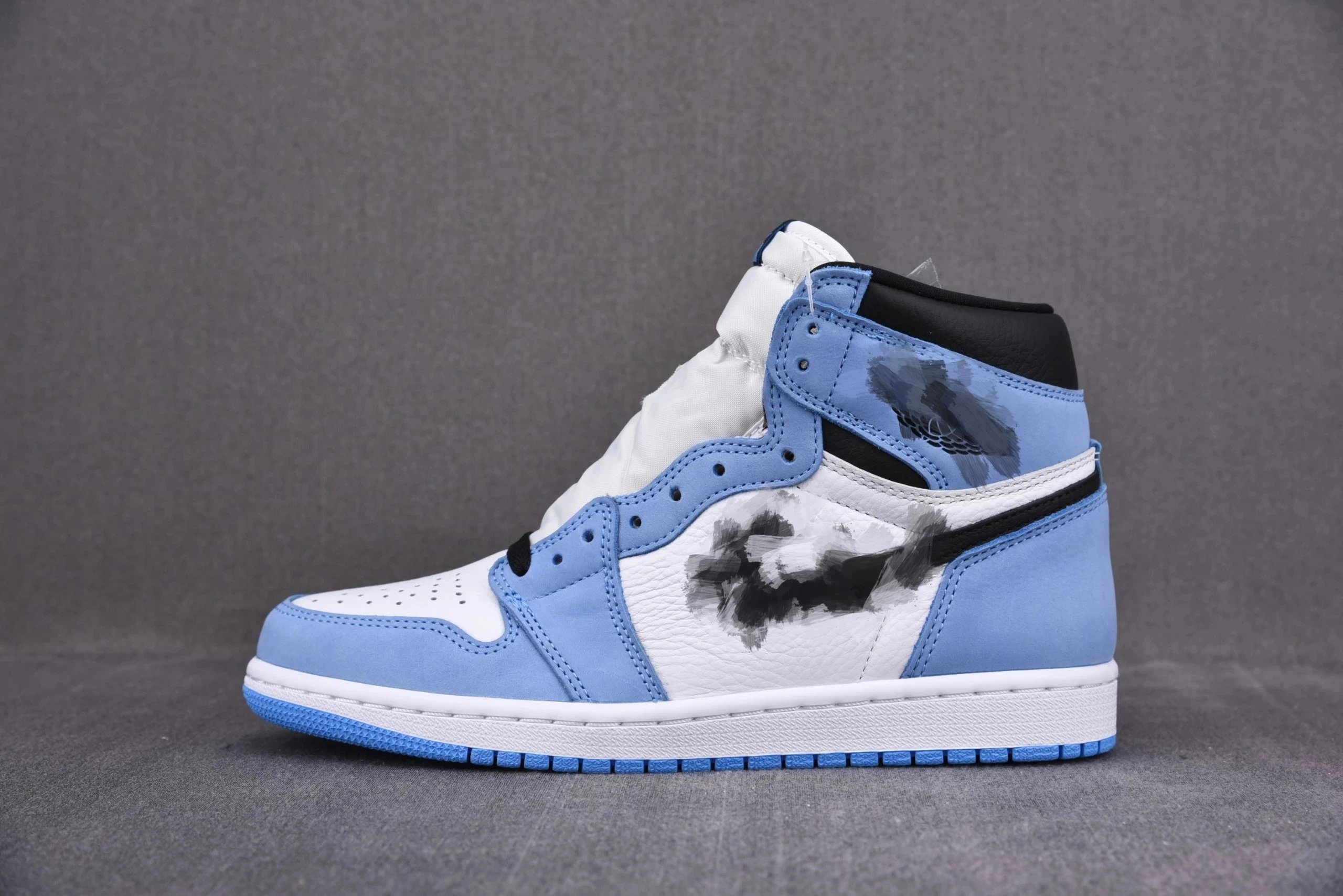 university blue555088-134