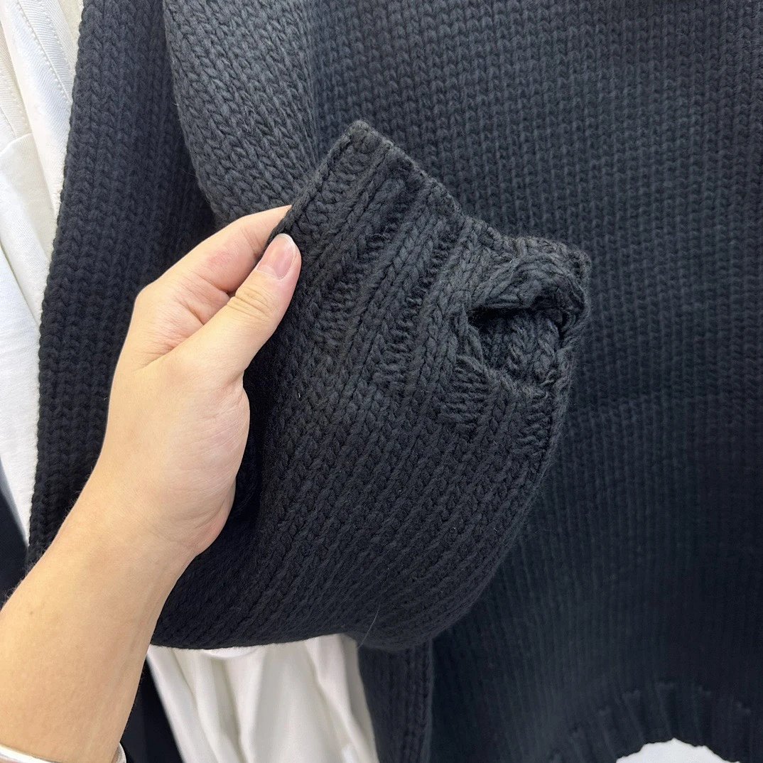 Philipp Plein Skull Knit Sweater Black product detail 16 in Litbuy spreadsheet finds