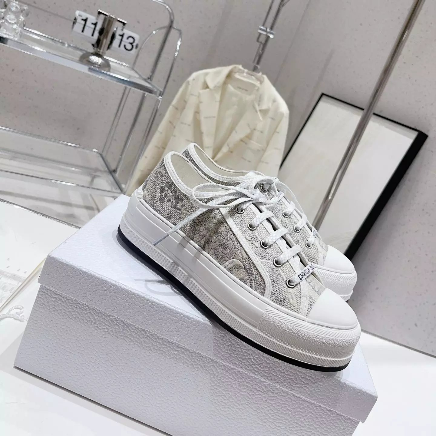 Dior Sneakers Walk'n'Dior low-top canvas — 11