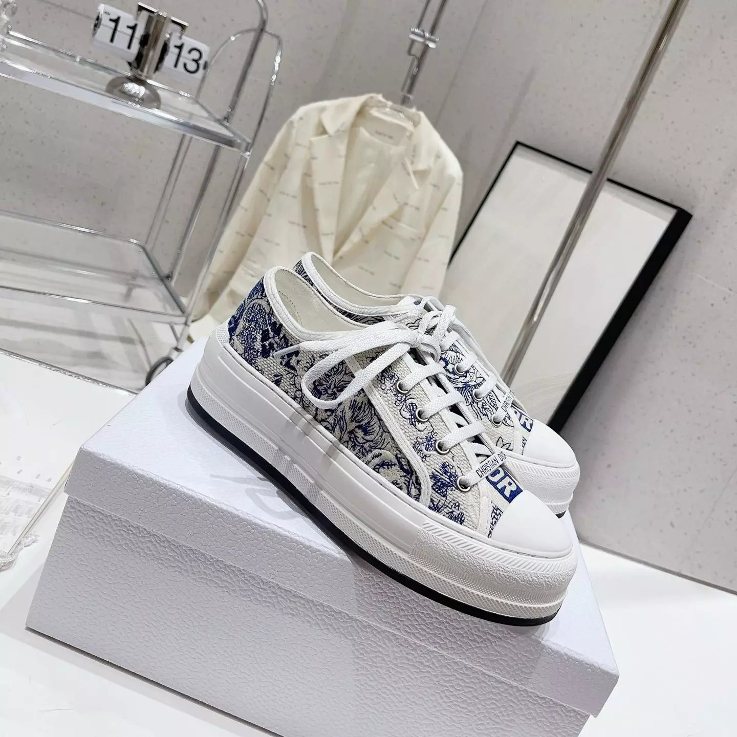 Dior Sneakers Walk'n'Dior low-top canvas — 13