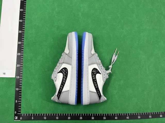 Nike Sneakers Air Jordan 1 high-top basketball product detail image 32