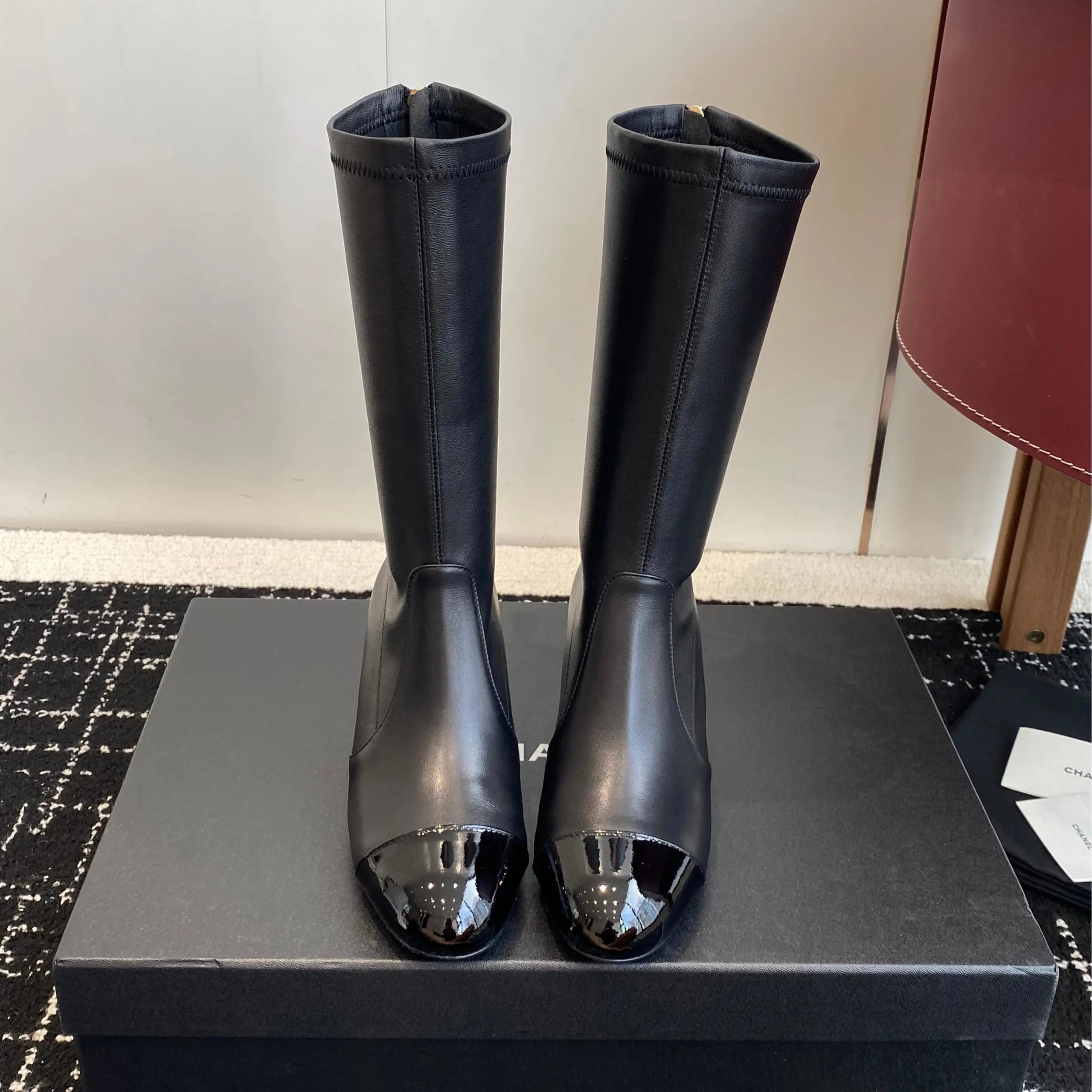 CH@NEL Big pearl heel elastic ankle boots