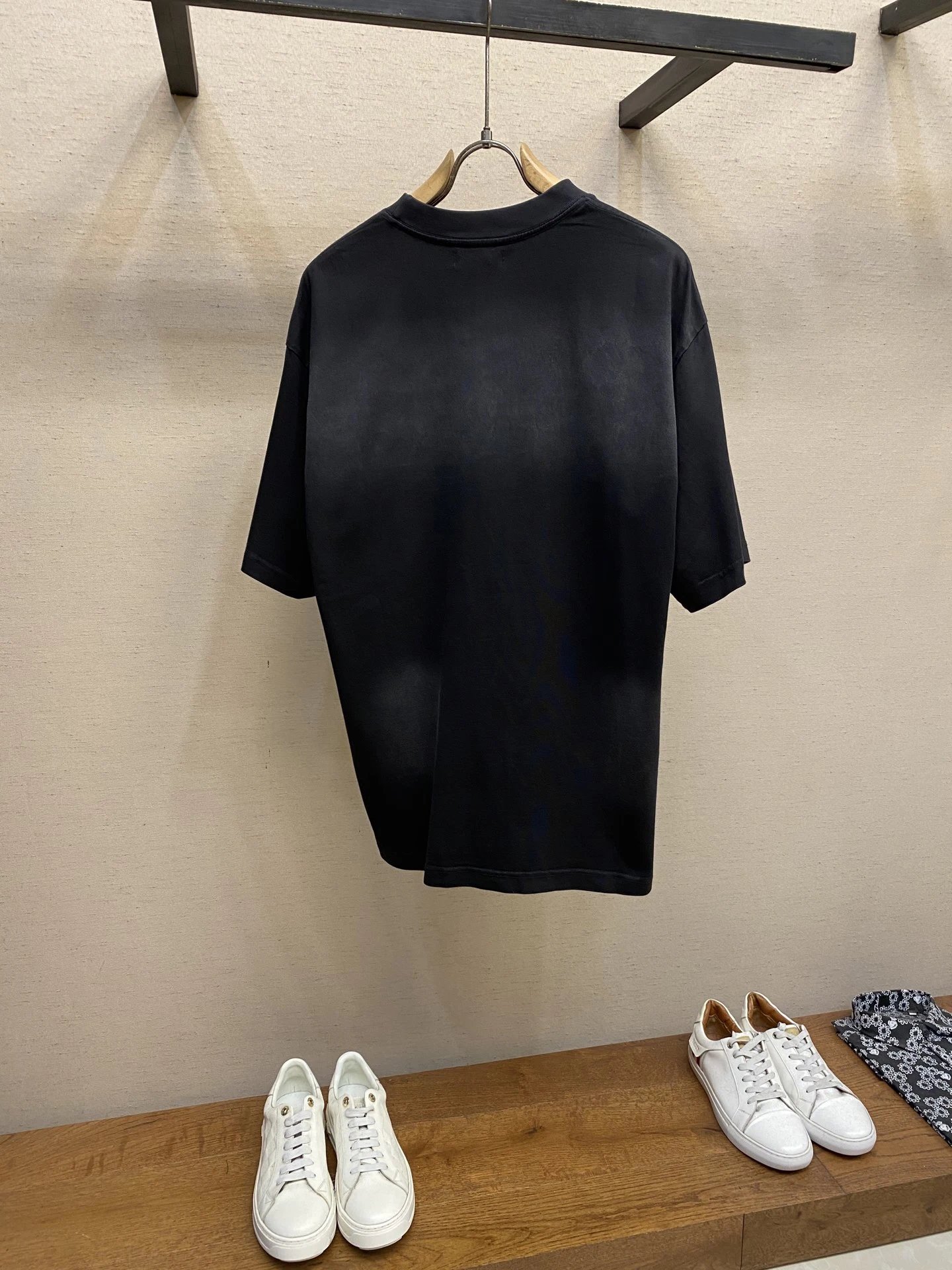 New heavy washed and distressed pure cotton round neck short sleeves