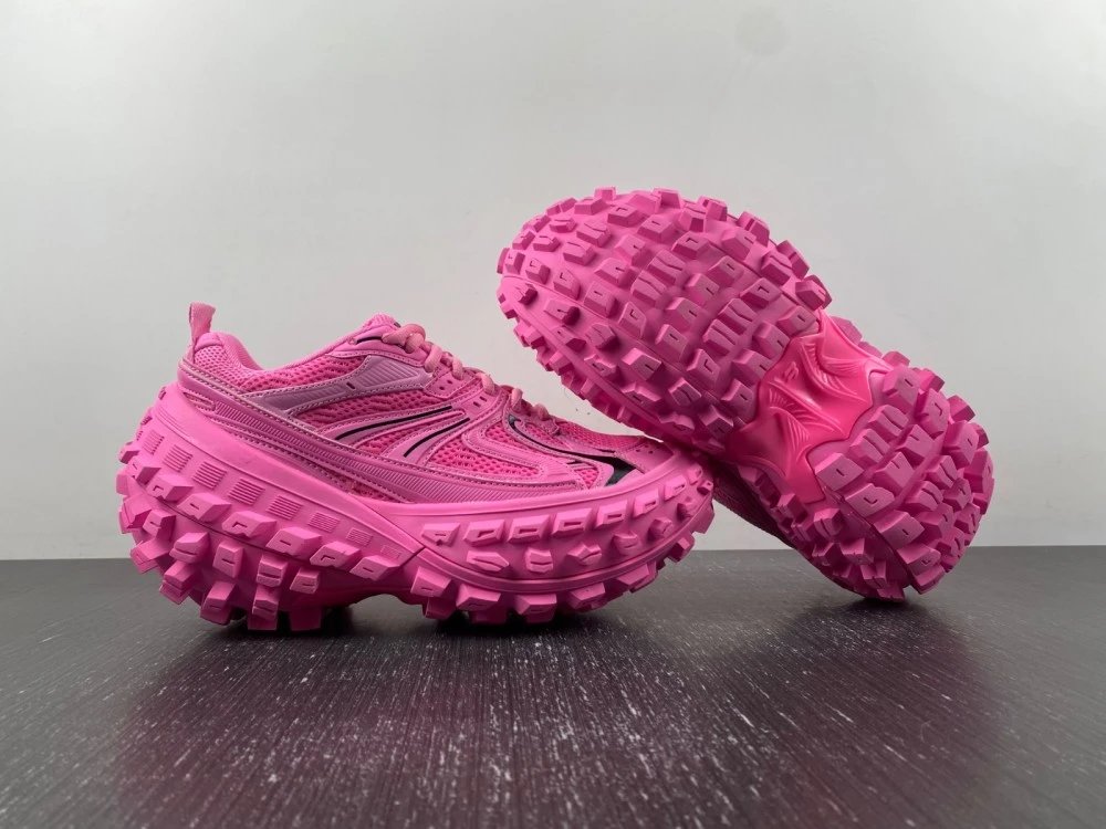 Shoes that look like tires