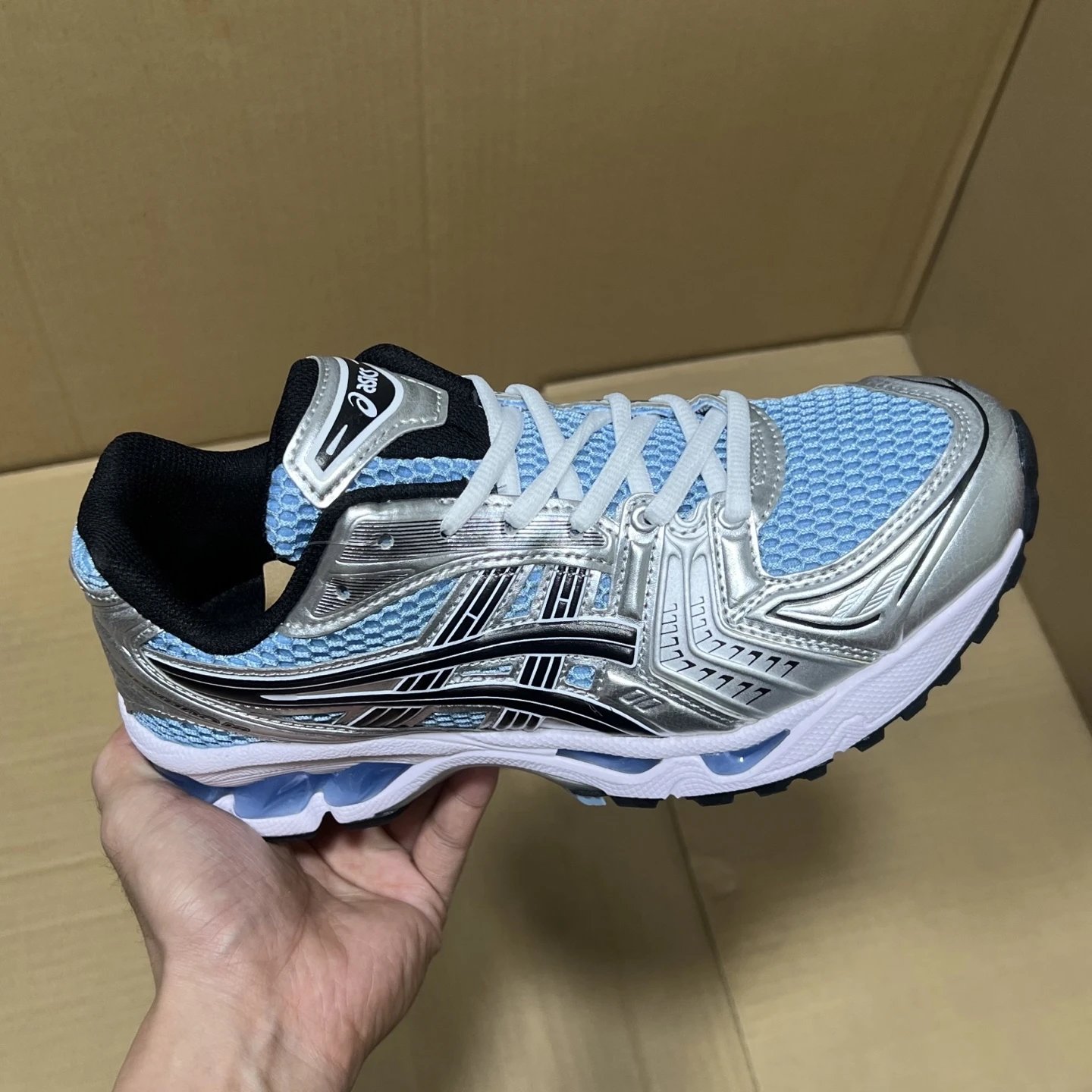 Silver Sky Blue 1203A537-400