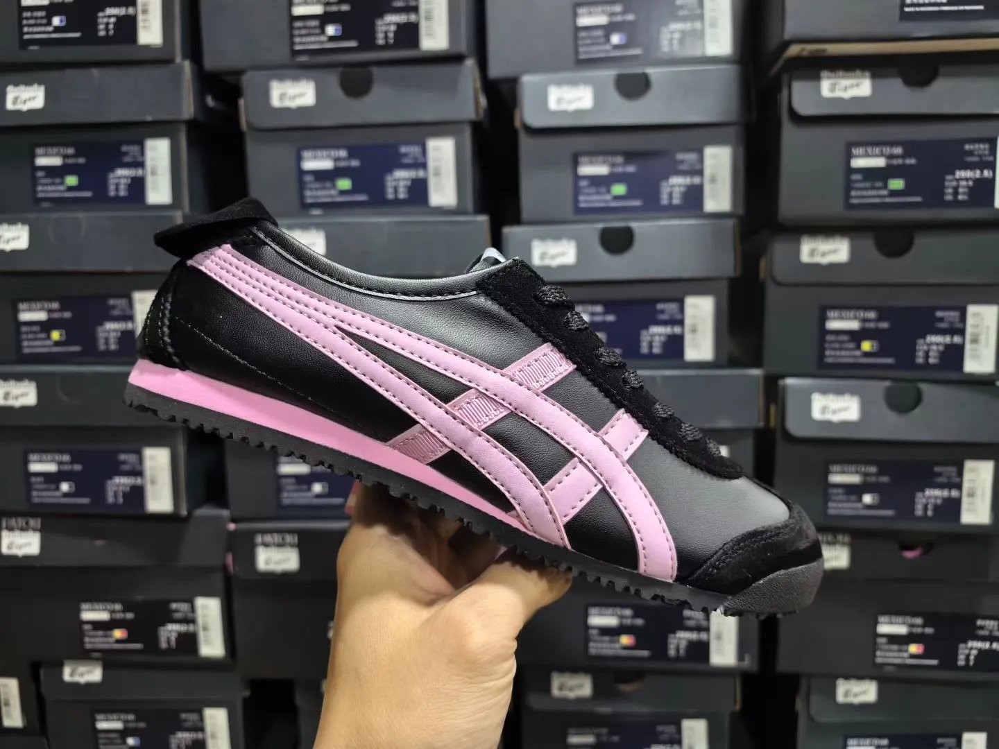Black & Pink