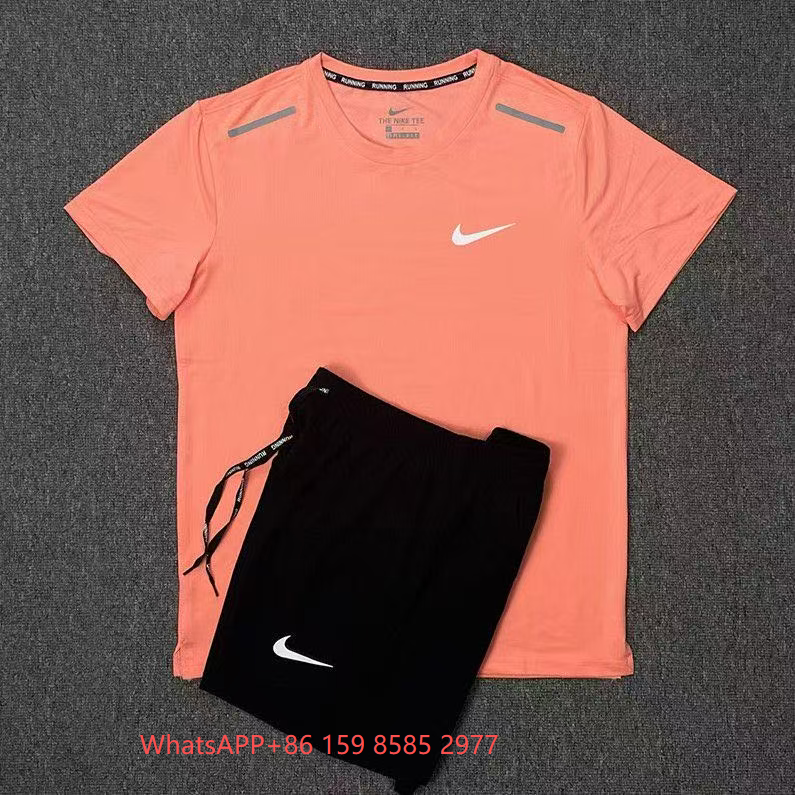 Nike Running T-Shirt and Shorts Set Coral / Black Activewear - 1