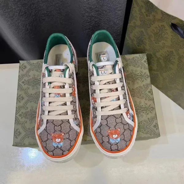 Gucci Ace Bear Print GG Supreme Sneakers - 1