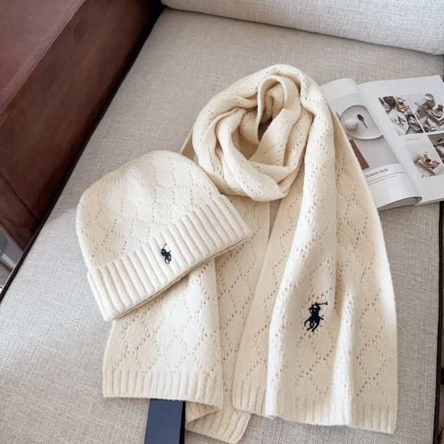 Polo Ralph Lauren Hats Rib-knit cuff beanie with embroidered player product detail image 16