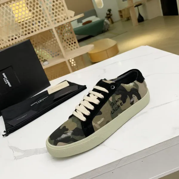 Saint Laurent SL/10 Canvas Black Sneakers - 85