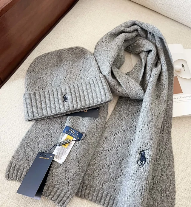 Polo Ralph Lauren Hats Rib-knit cuff beanie with embroidered player product detail image 14