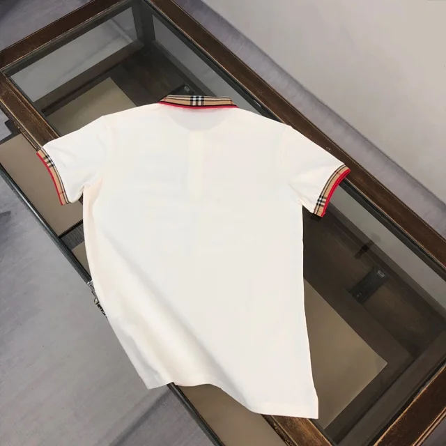 Burberry T-Shirts Short-Sleeve with Check Trim product detail image 74