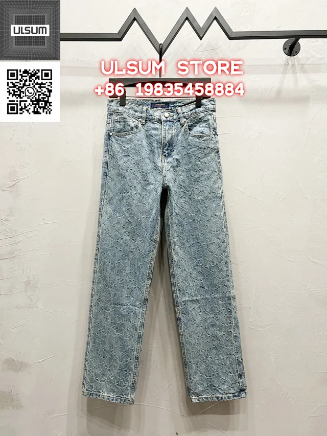 Louis Vuitton Jackets Monogram Denim Jacket product detail image 34