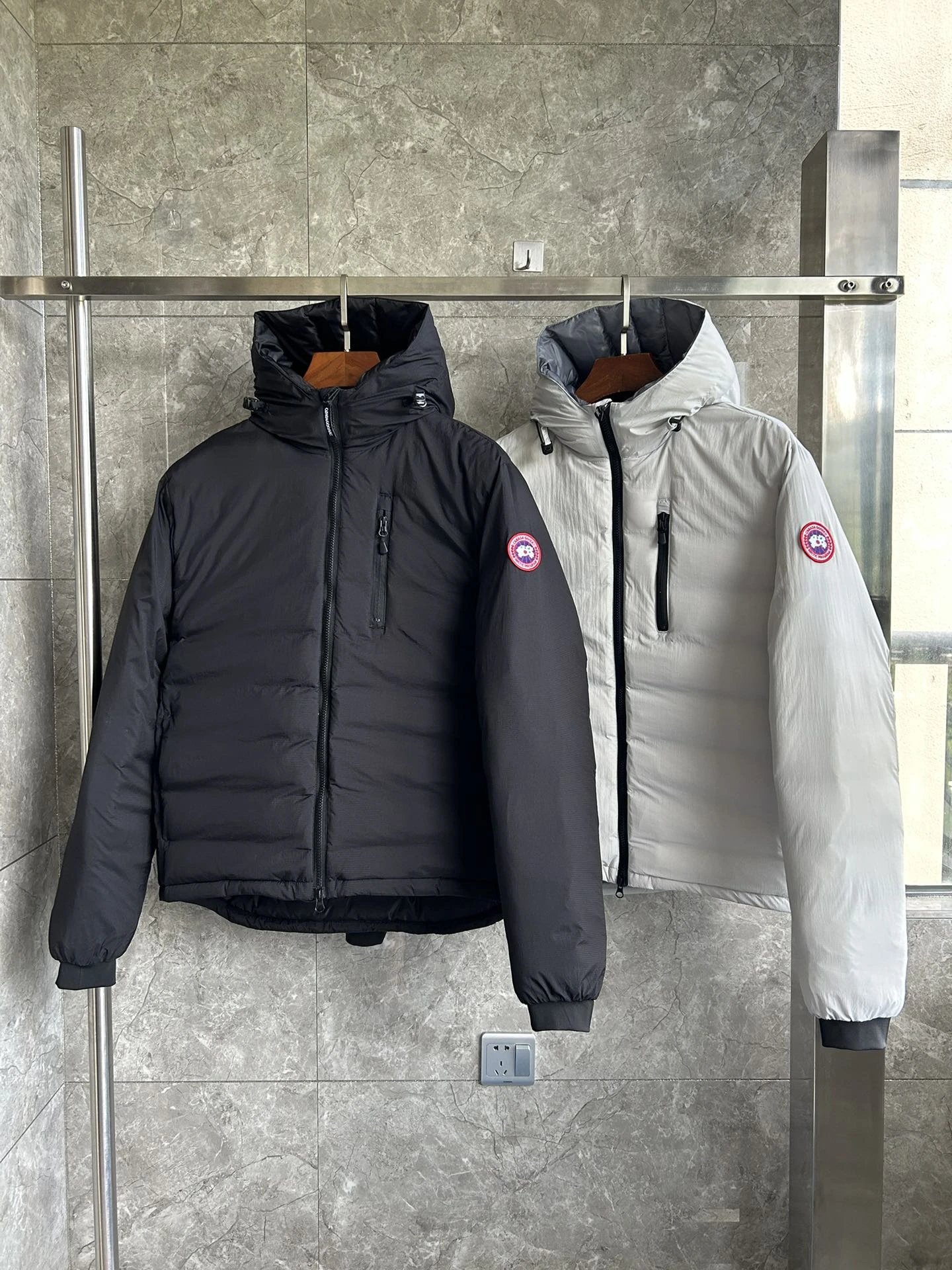 Ggg Down Jackets 2