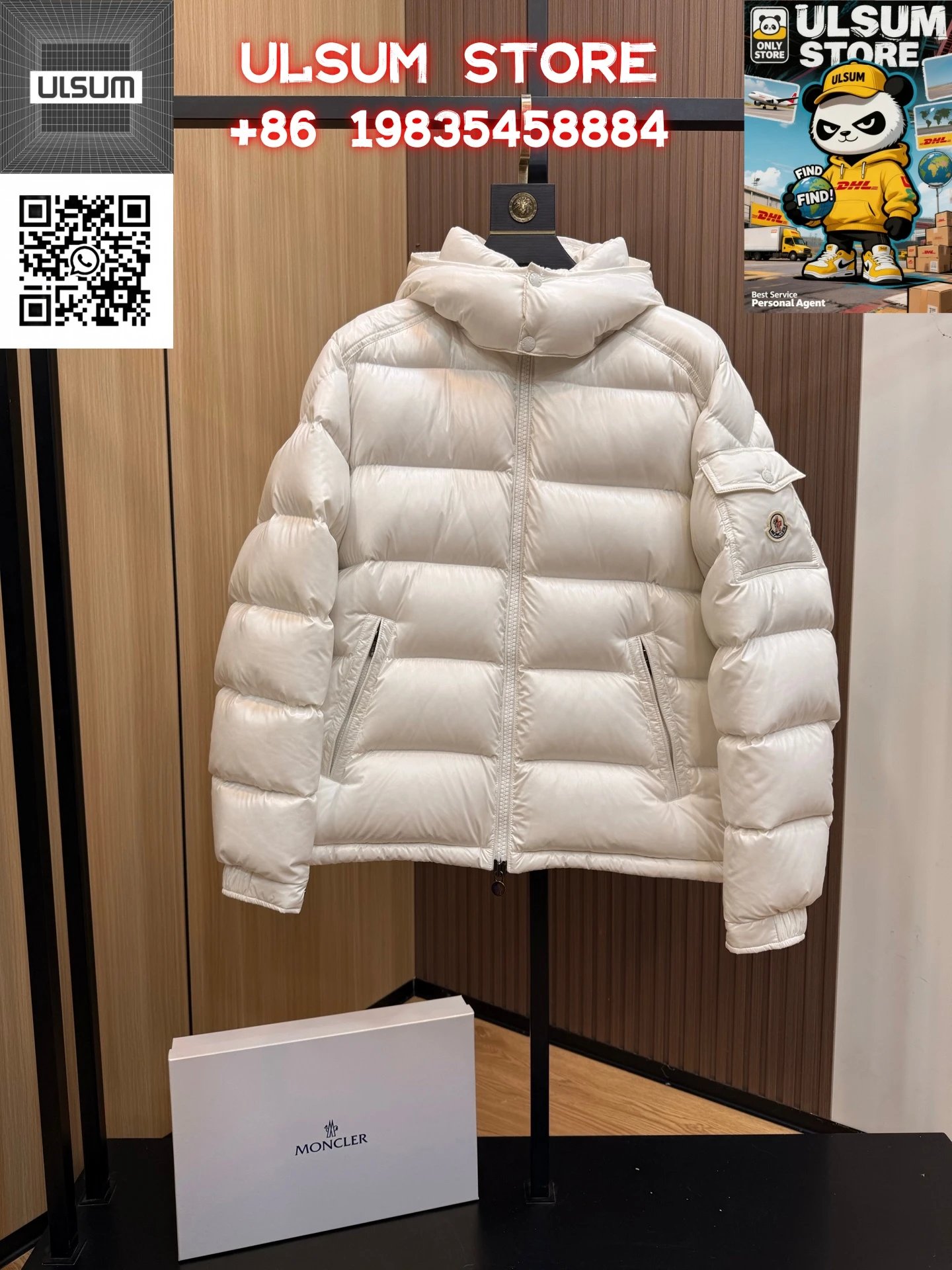 02 Moncler NFC