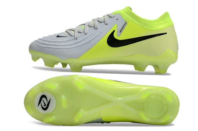 Nike Boots Low-top football cleats product detail image 6