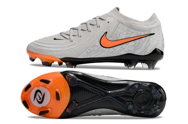 Nike Boots Low-top football cleats product detail image 23