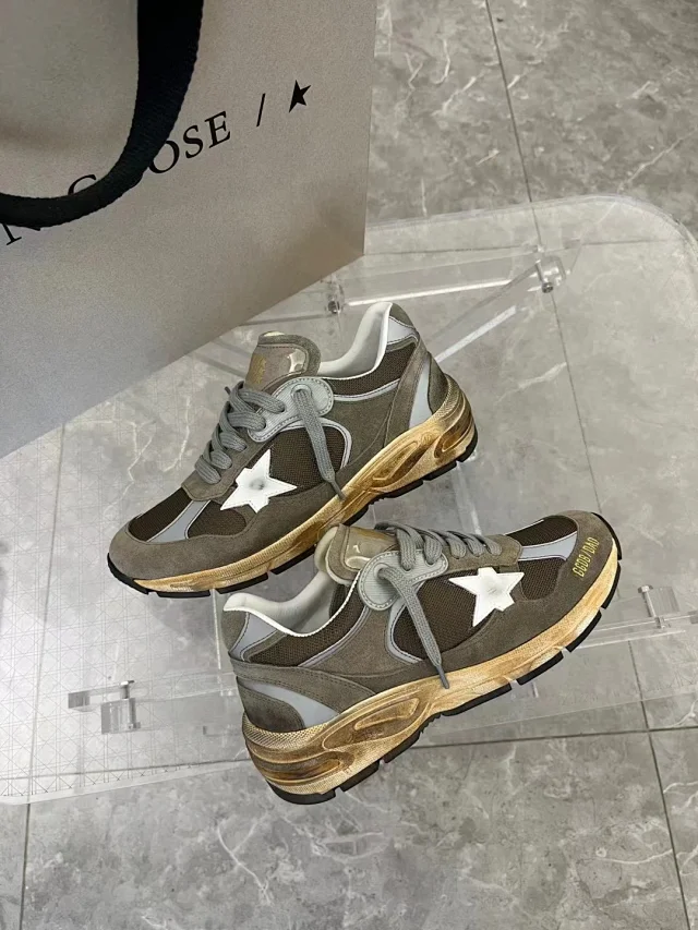 Golden Goose Sneakers Dad-Star chunky star product detail image 49