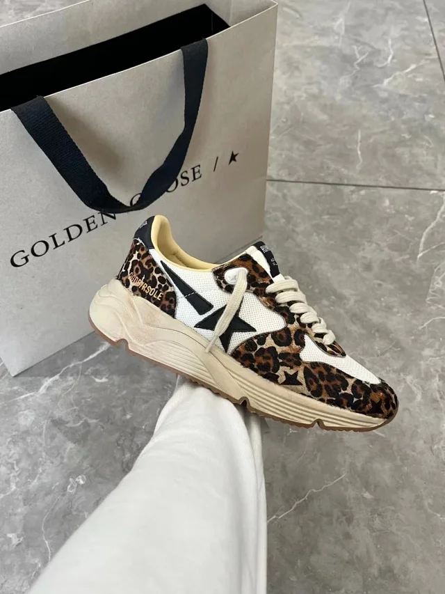 Golden Goose Sneakers Dad-Star chunky star product detail image 19