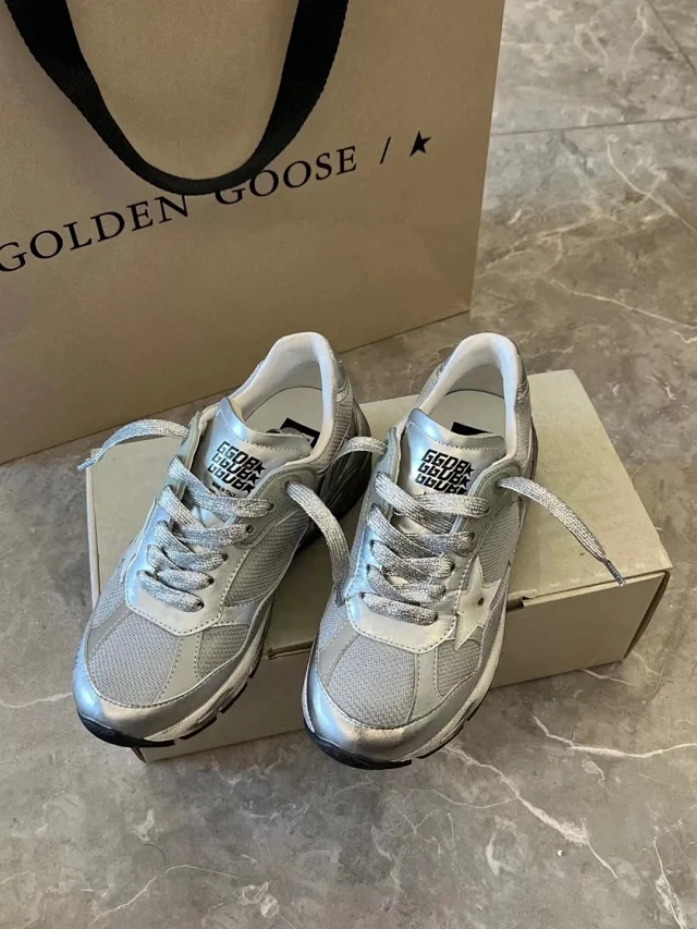 Golden Goose Sneakers Dad-Star chunky star product detail image 8