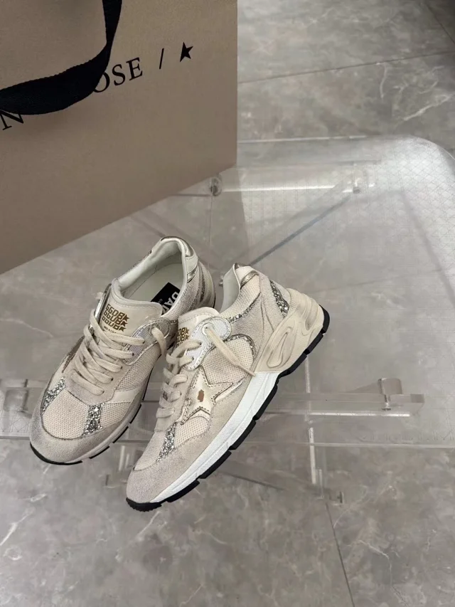 Golden Goose Sneakers Dad-Star chunky star product detail image 78