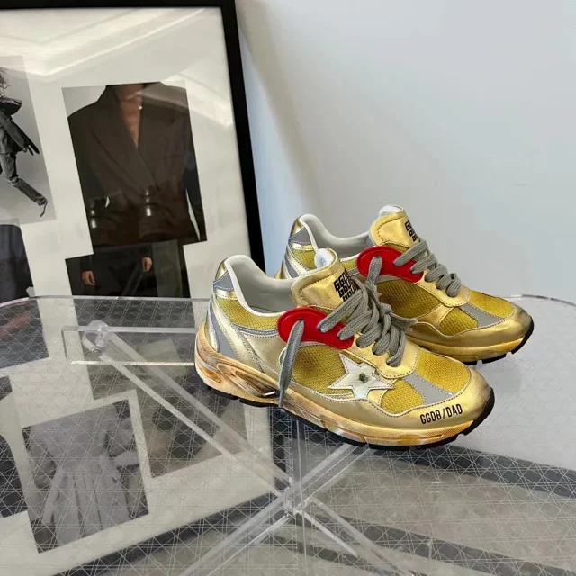 Golden Goose Sneakers Dad-Star chunky star product detail image 44