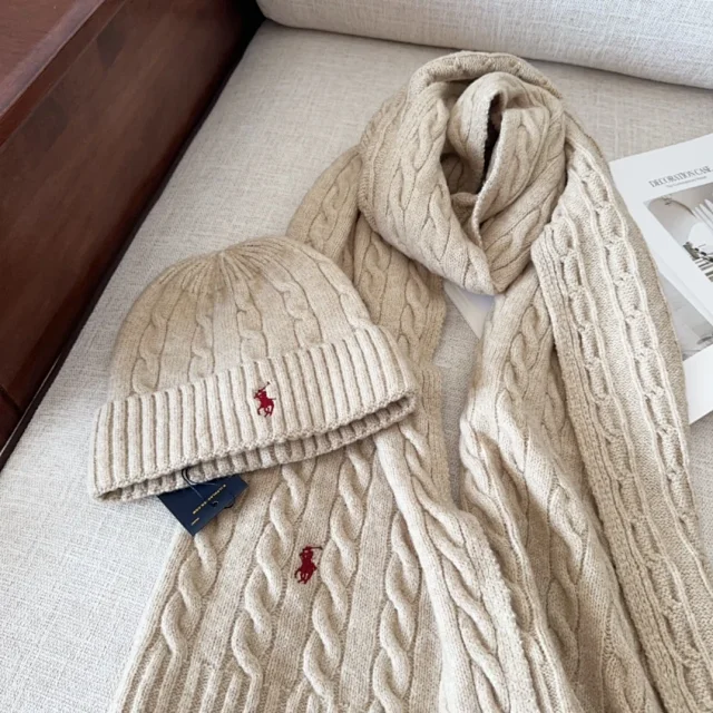 Polo Ralph Lauren Hats Rib-knit cuff beanie with embroidered player product detail image 11