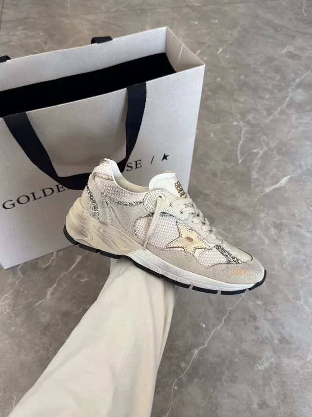 Golden Goose Sneakers Dad-Star chunky star product detail image 76
