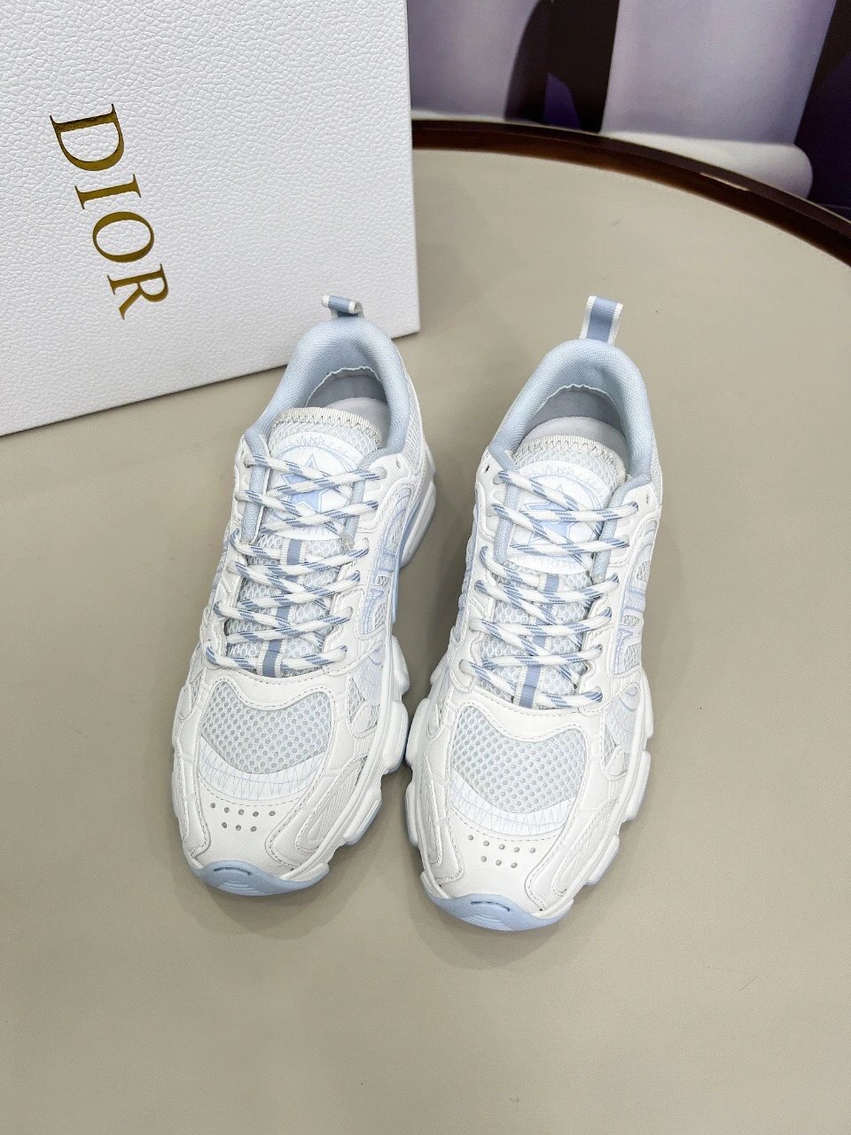 mic shoes 7