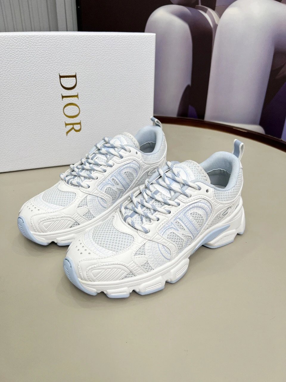 mic shoes 5