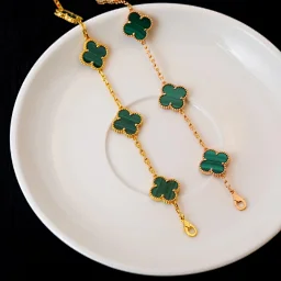 thumbnail for Four-leaf clover bracelet agate v gold material does not fade