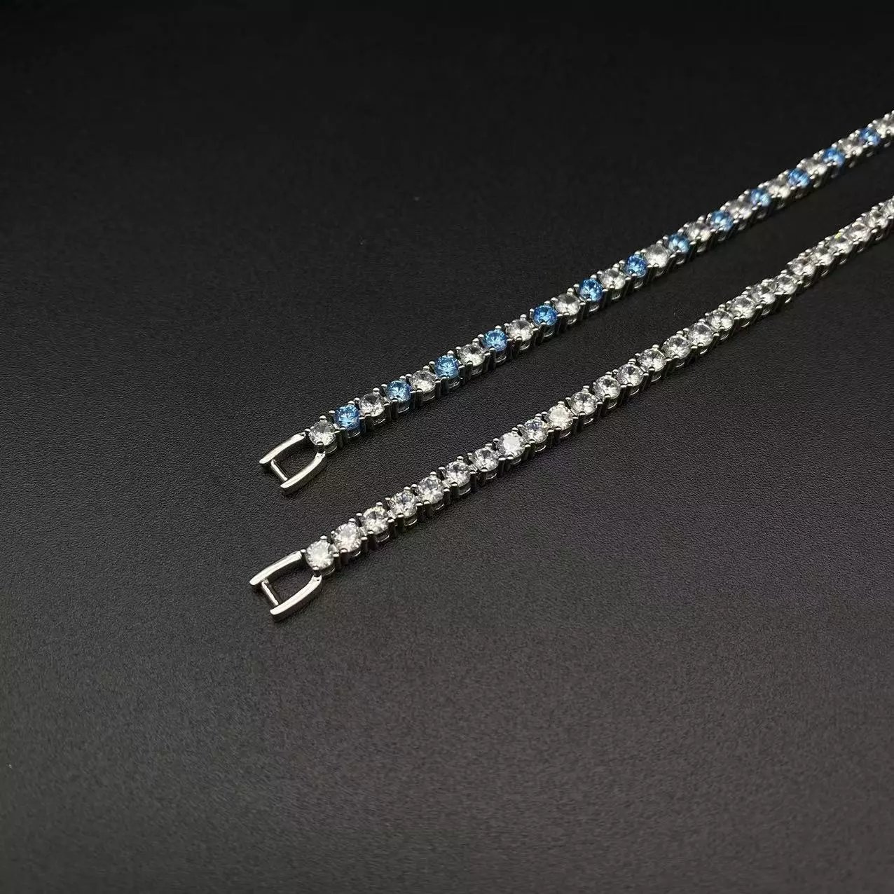 Bracelet with the highest version of alloy gold plating technology, popular styles on the internet, Instagram style couple bracelet