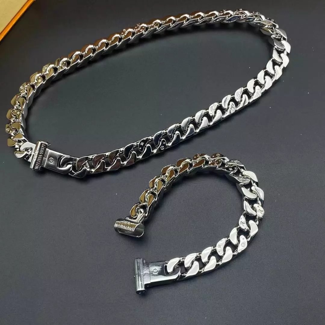 Chain Necklace Cuban Link Bracelet for Men Classic Logo Colored Cuban Bracelet for Men Trendy Men's Brand Non-Fade