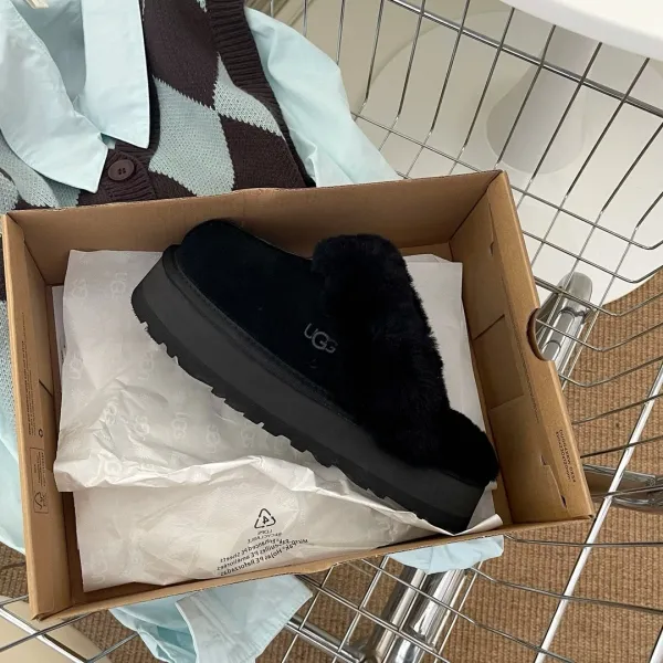 UGG Fluff Platform Slippers Beige Sheepskin Slippers - 10