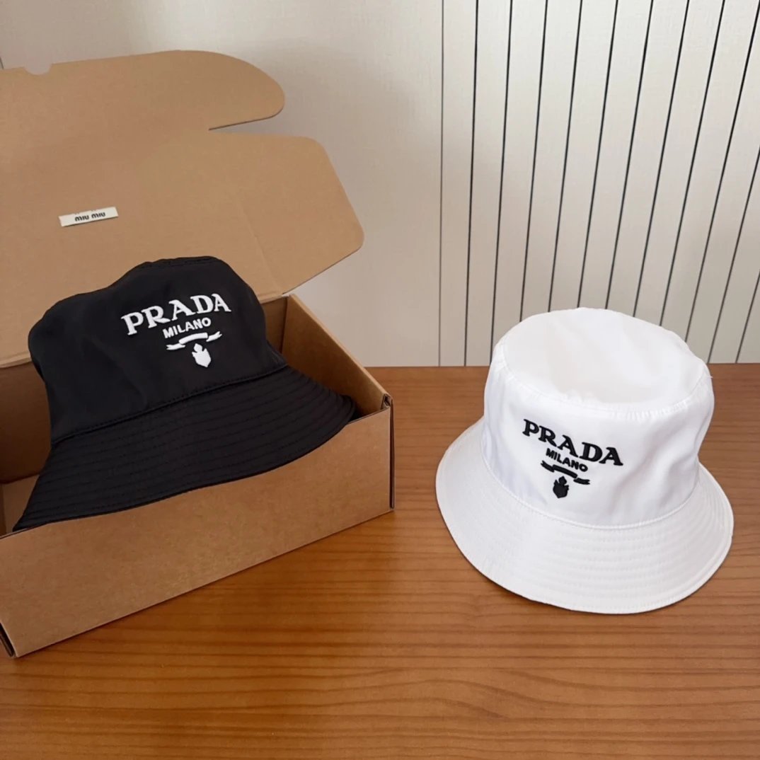 Bucket Hat