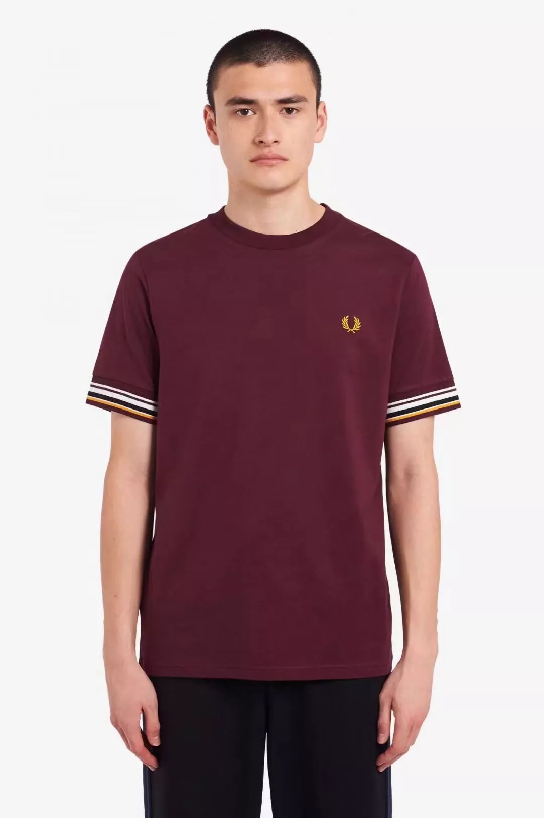 Wine red color bar
