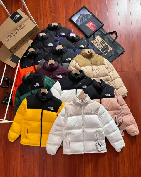 The North Face Nuptse Jacket Burgundy Down-Jacket - 3