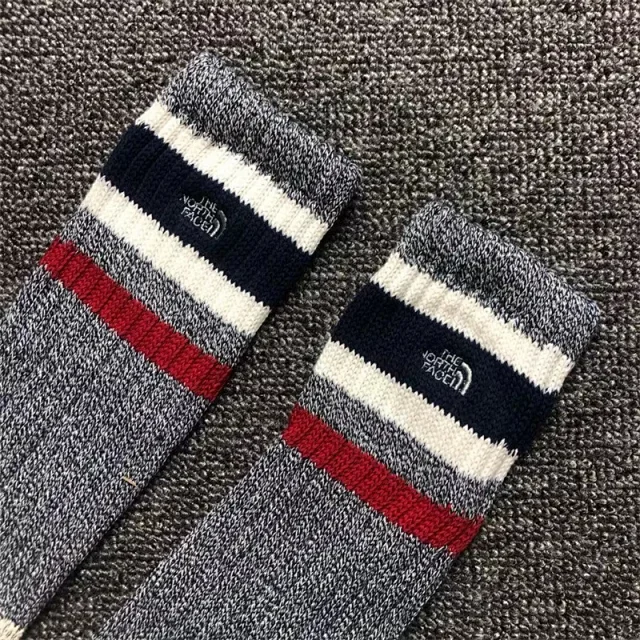 The North Face Socks Ribbed striped crew product detail image 2