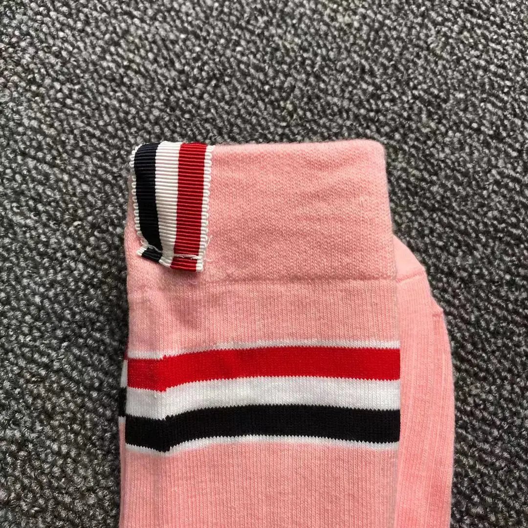Thom Browne Stripe-Trimmed Gray Ribbed Crew Socks - 4