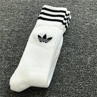 White three pairs of towel bottom