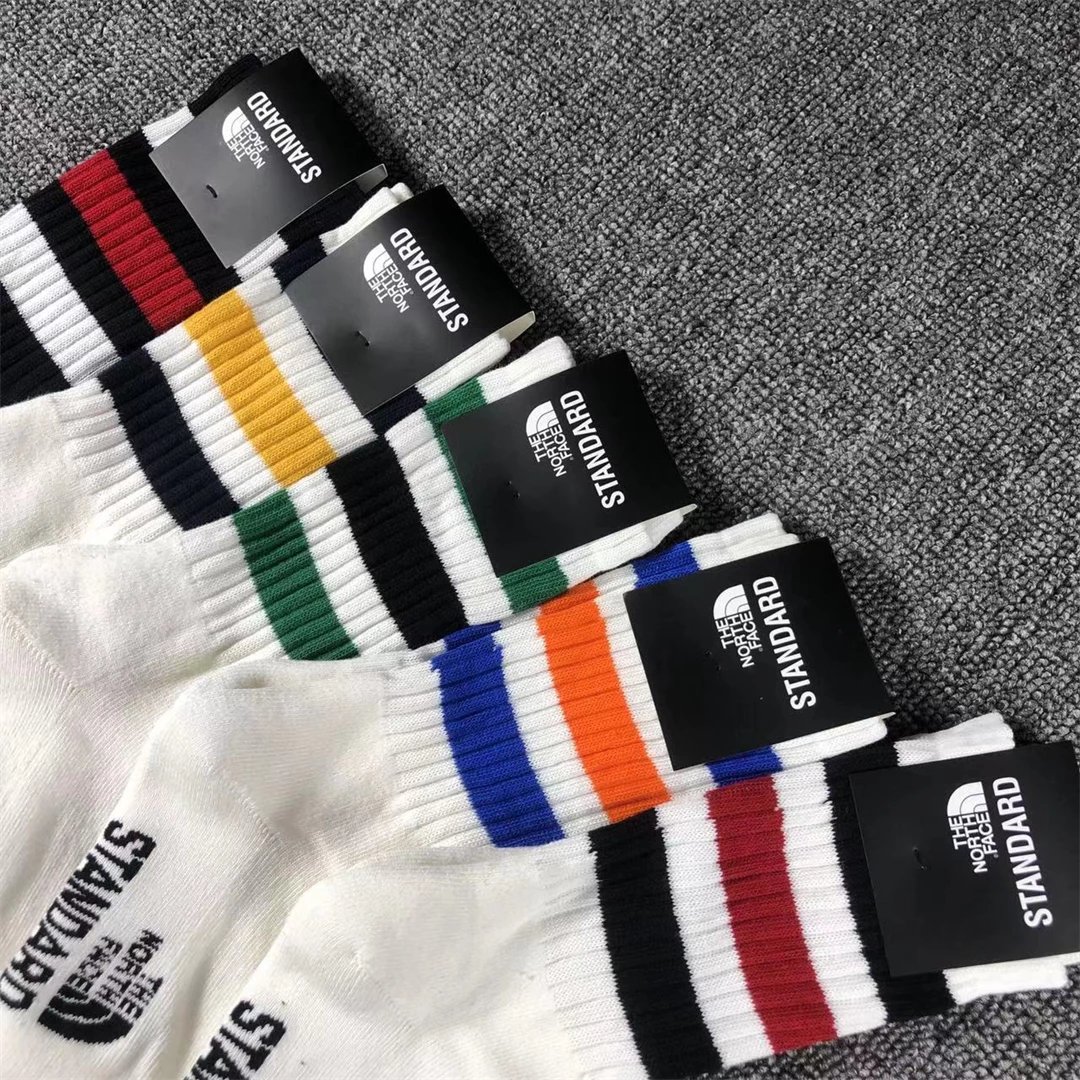 The North Face Standard Crew Socks White / Black / Red - 3