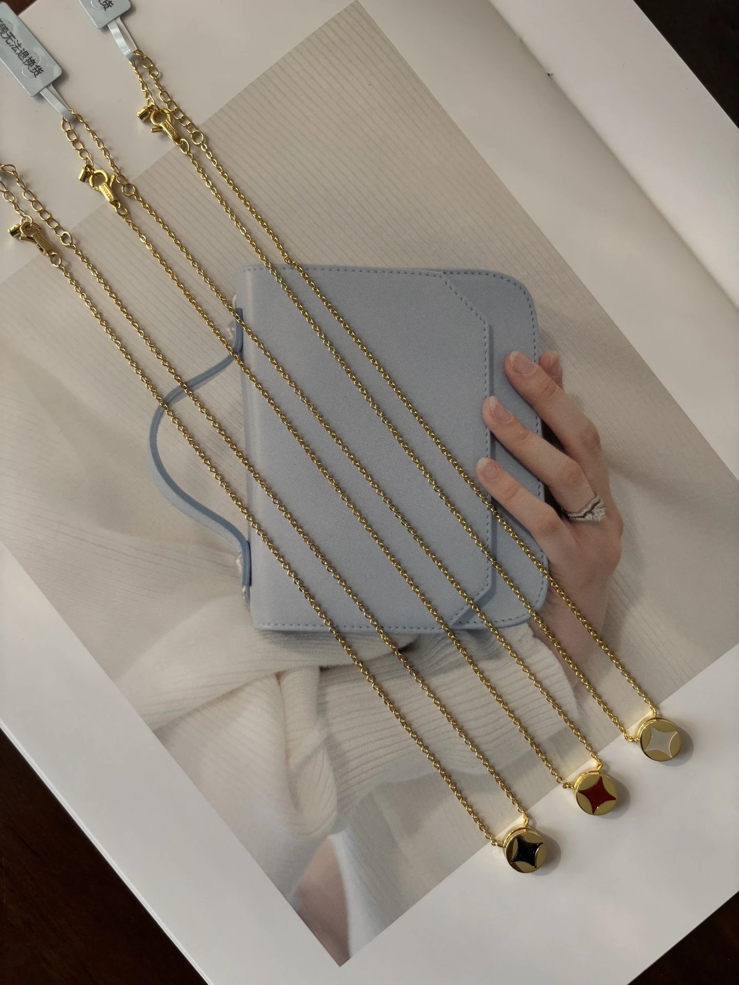 Louis Vuitton Neverfull Bag