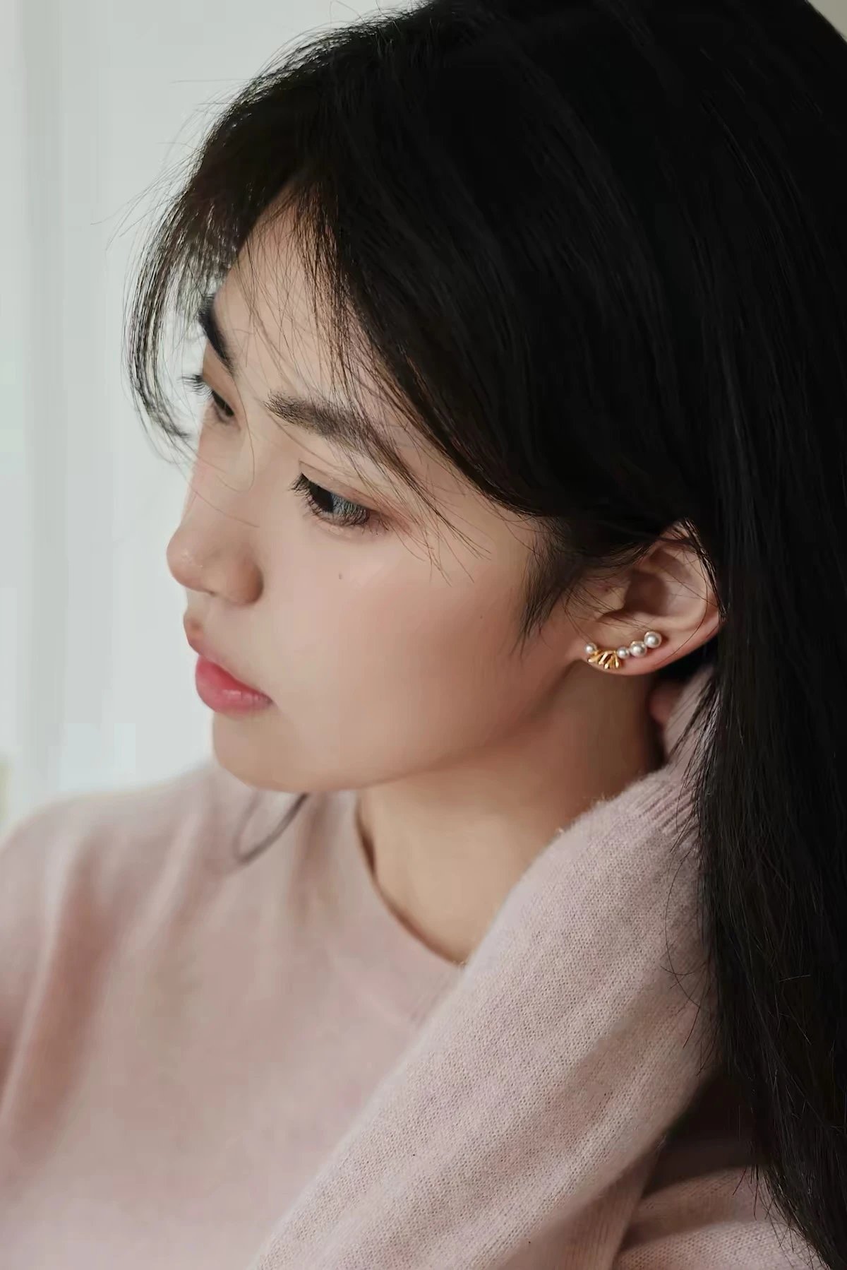 "Pearls and gold are gentle and rustic" Kate Golden Ribbon pearl earrings wear spring romance in your ears🌷
