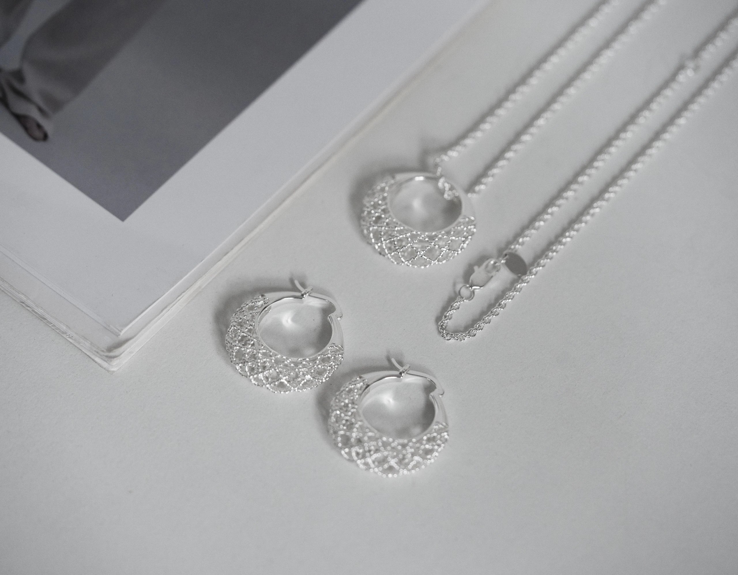 soft hollow crescent necklace/earrings