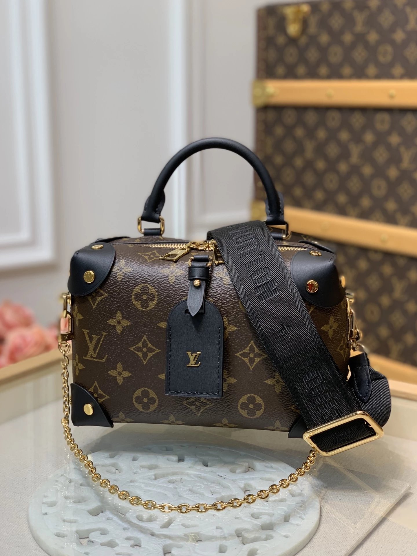 Louis Vuitton Monogram Speedy 