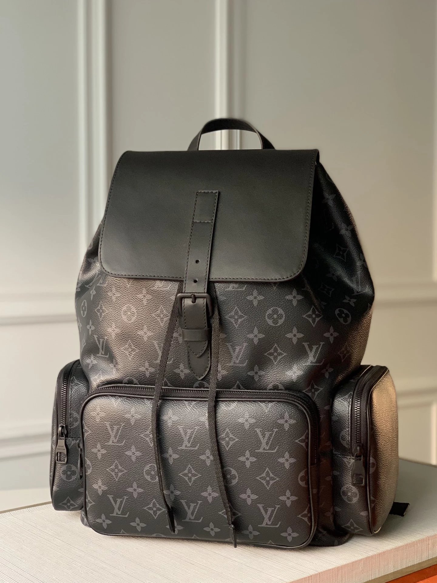 Louis Vuitton Monogram Shadow 