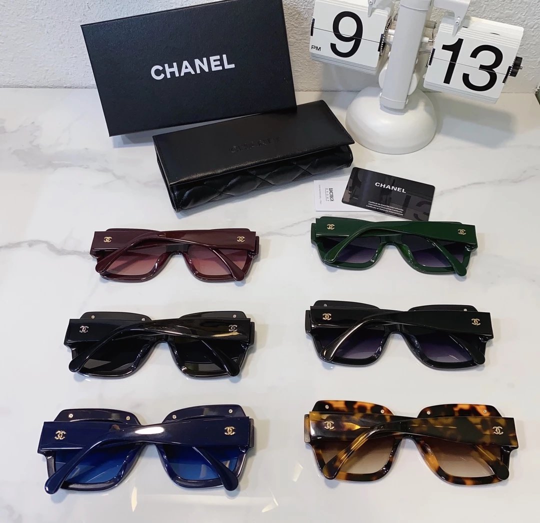 Chanel Rectangular Frame Sungl