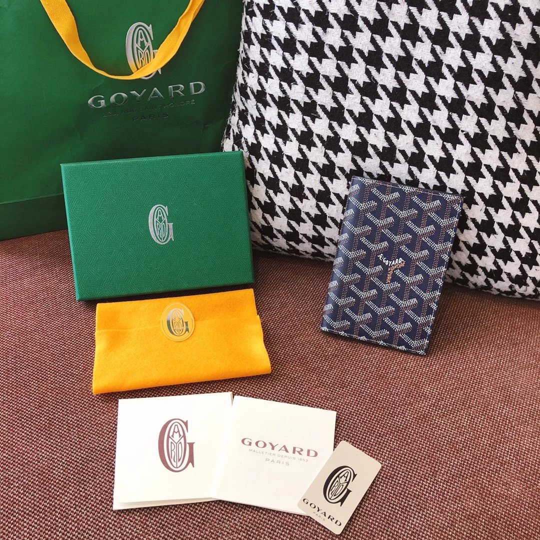 Goyard Goyardine Passport Hold