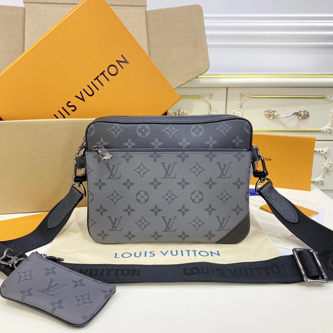 Louis Vuitton Trio Messenger Bag